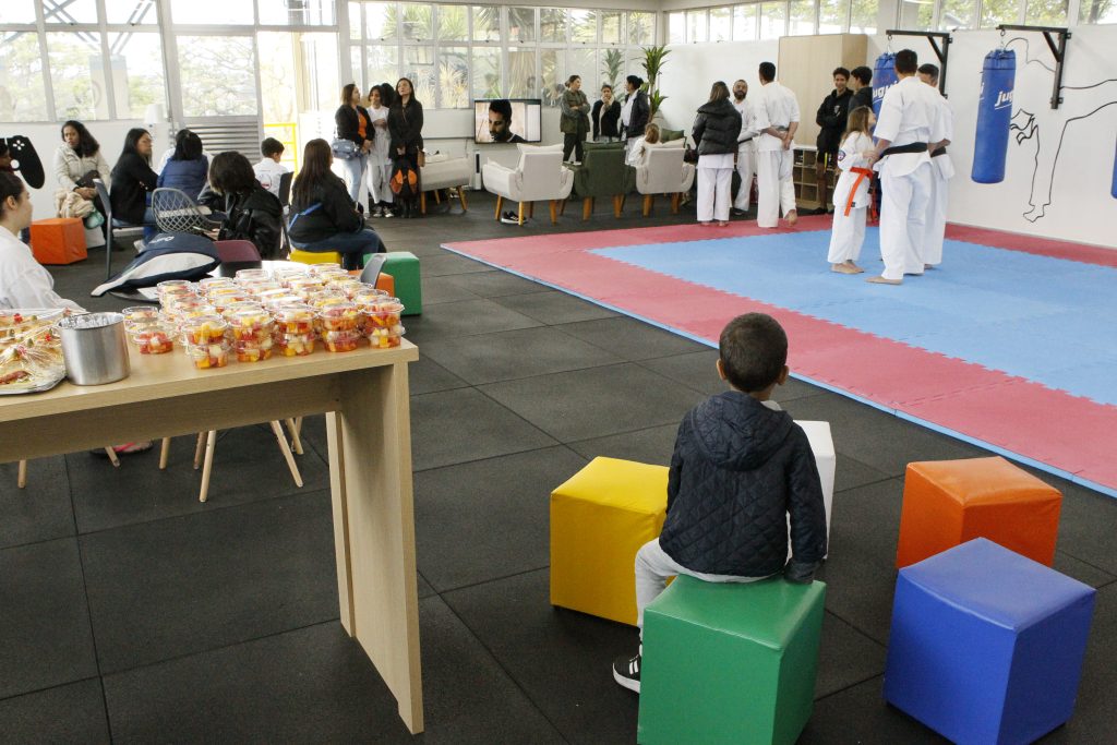 Projeto social Paranoá com alunos do instituto sensei dojo