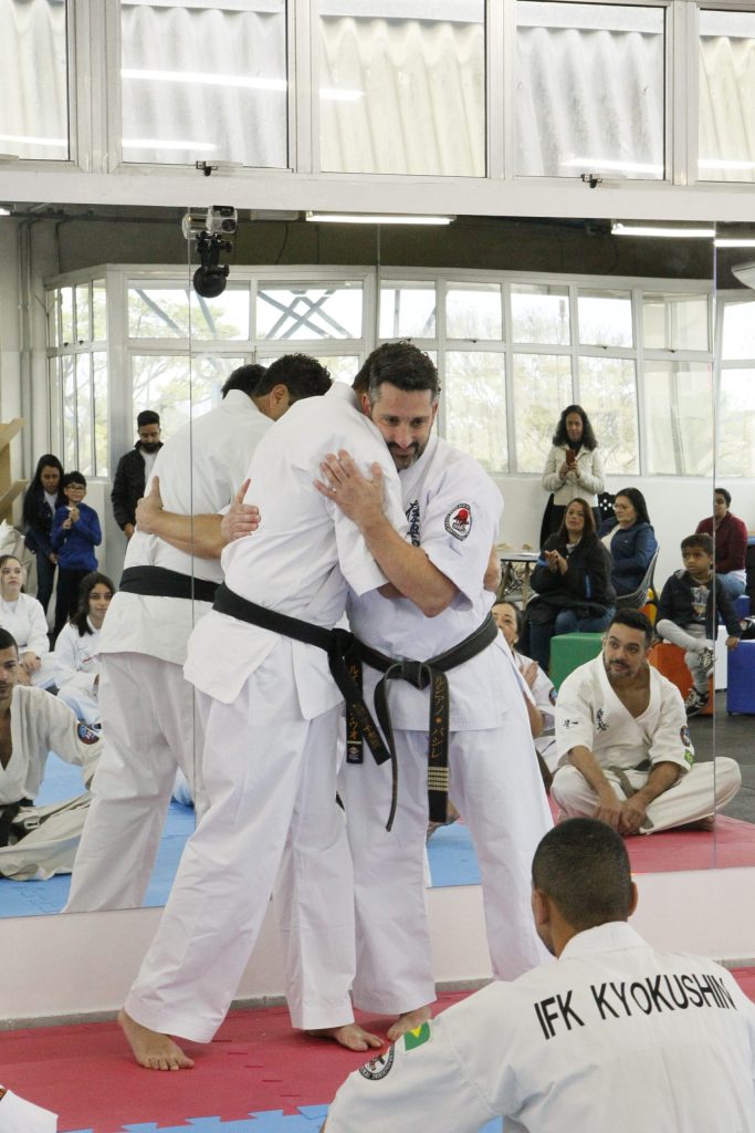 Projeto social Paranoá com alunos do instituto sensei dojo