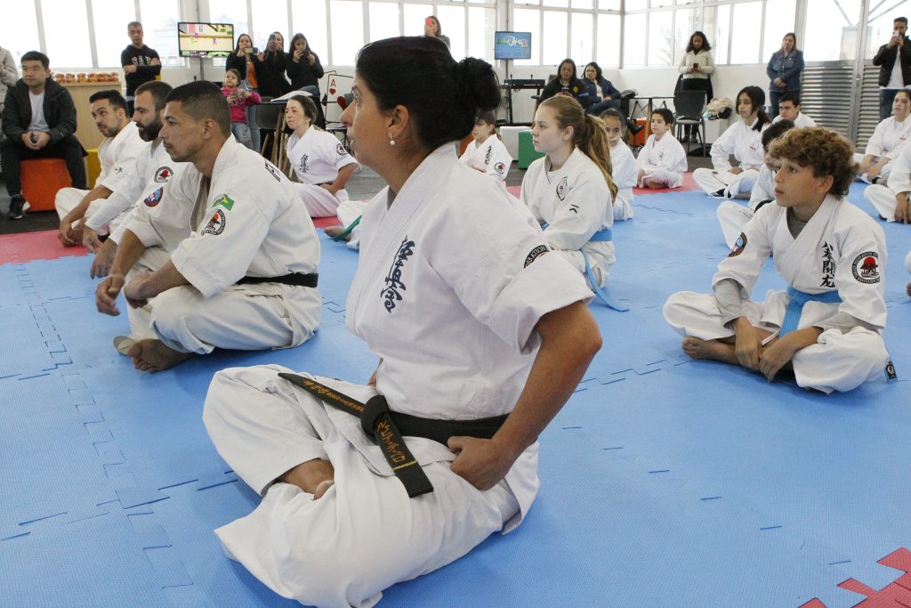 Projeto social Paranoá com alunos do instituto sensei dojo