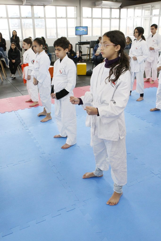 Projeto social Paranoá com alunos do instituto sensei dojo