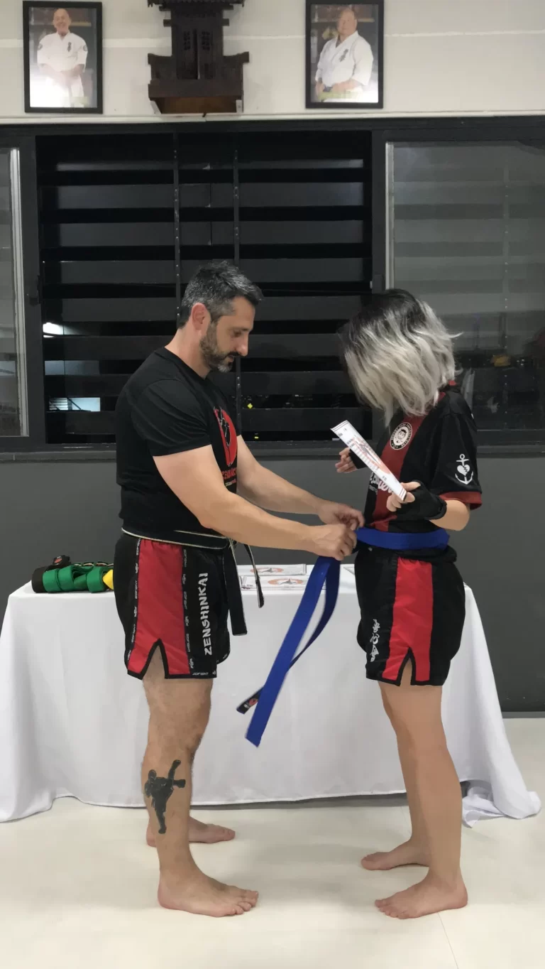 Graduacao de faixas do kickboxing do Sensei Dojo