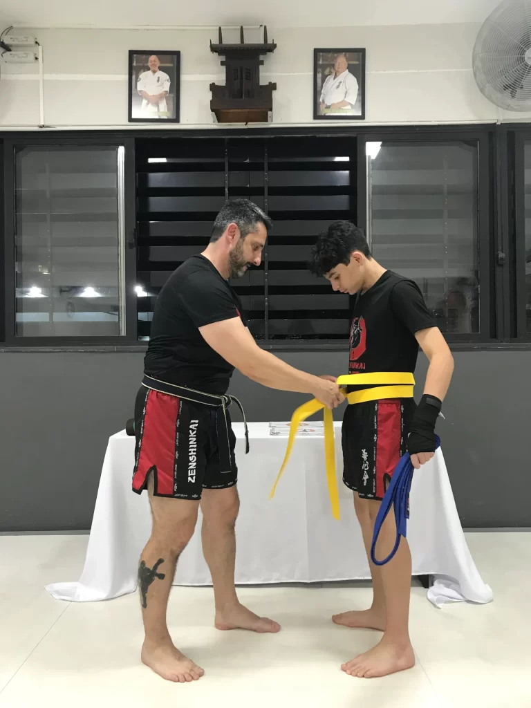 Graduacao de faixas do kickboxing do Sensei Dojo