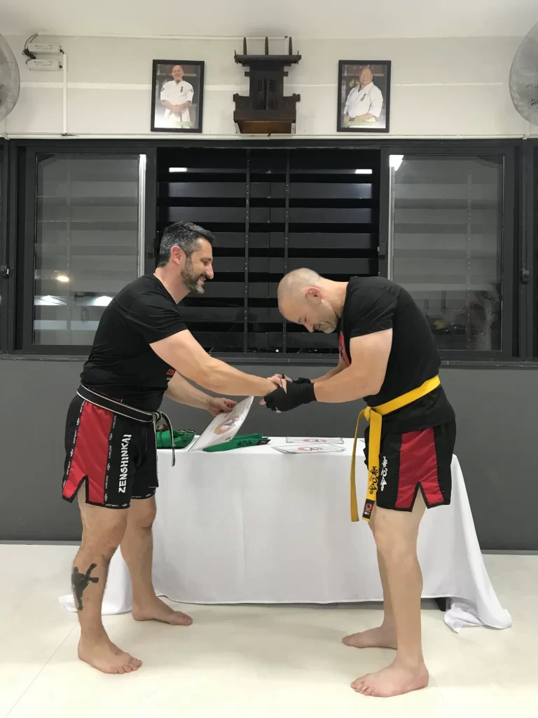 Graduacao de faixas do kickboxing do Sensei Dojo