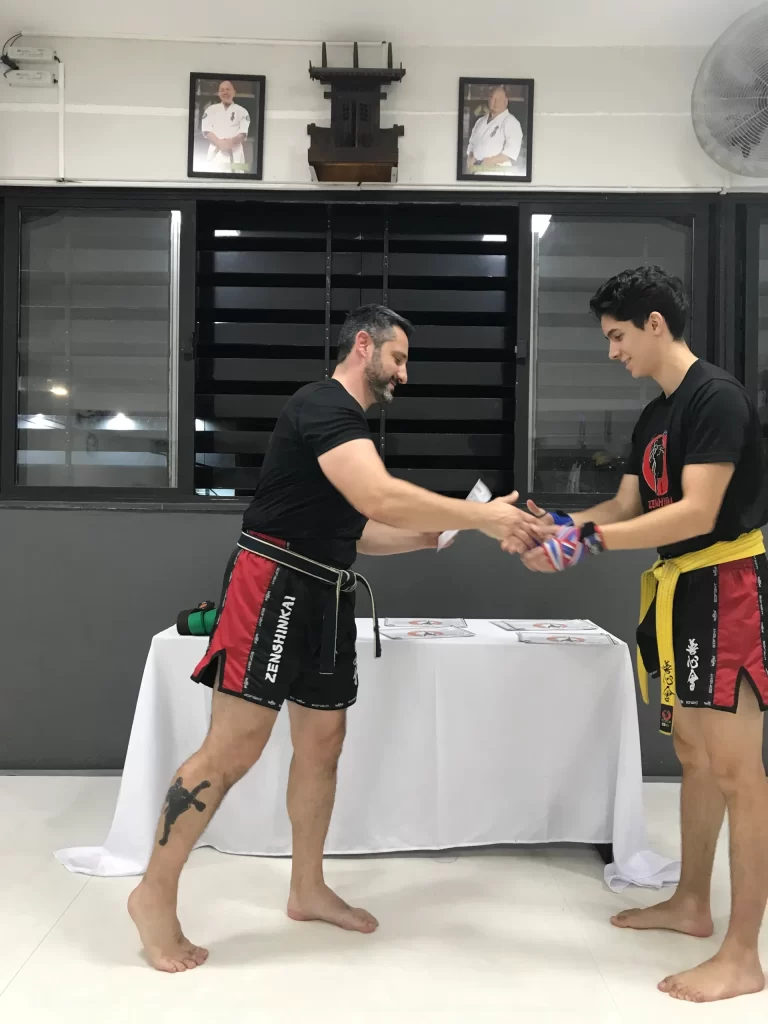 Graduacao de faixas do kickboxing do Sensei Dojo