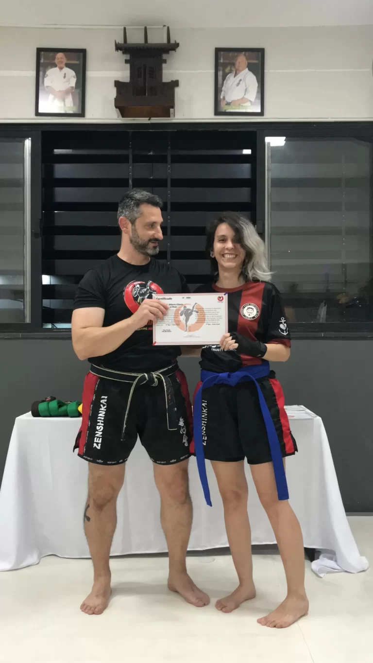 Graduacao de faixas do kickboxing do Sensei Dojo