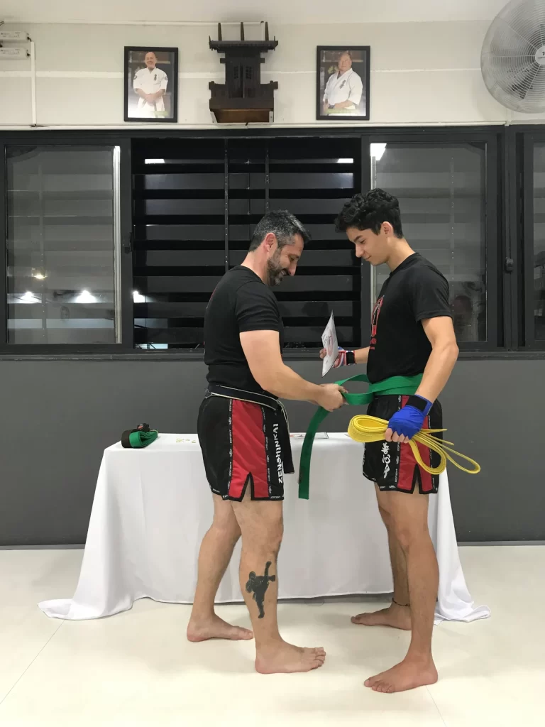 Graduacao de faixas do kickboxing do Sensei Dojo