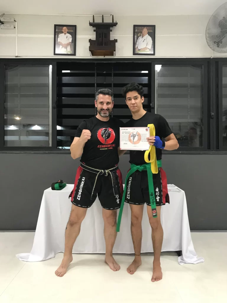 Graduacao de faixas do kickboxing do Sensei Dojo