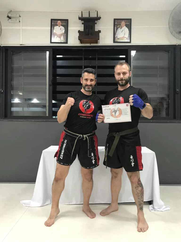 Graduacao de faixas do kickboxing do Sensei Dojo