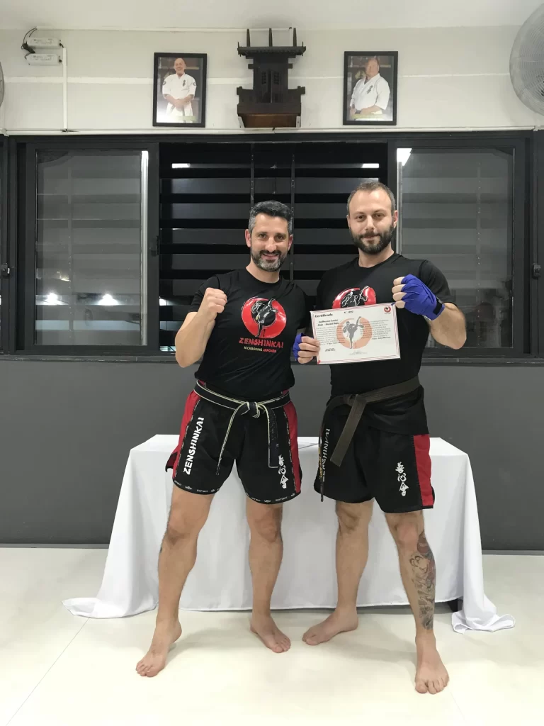 Graduacao de faixas do kickboxing do Sensei Dojo