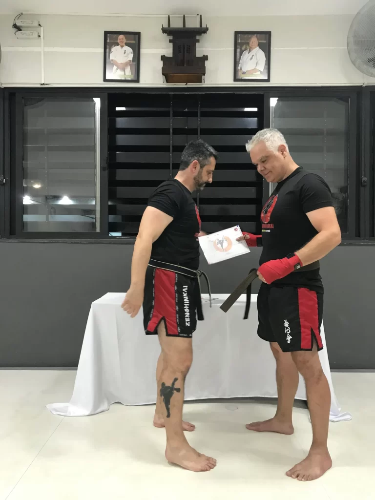 Graduacao de faixas do kickboxing do Sensei Dojo