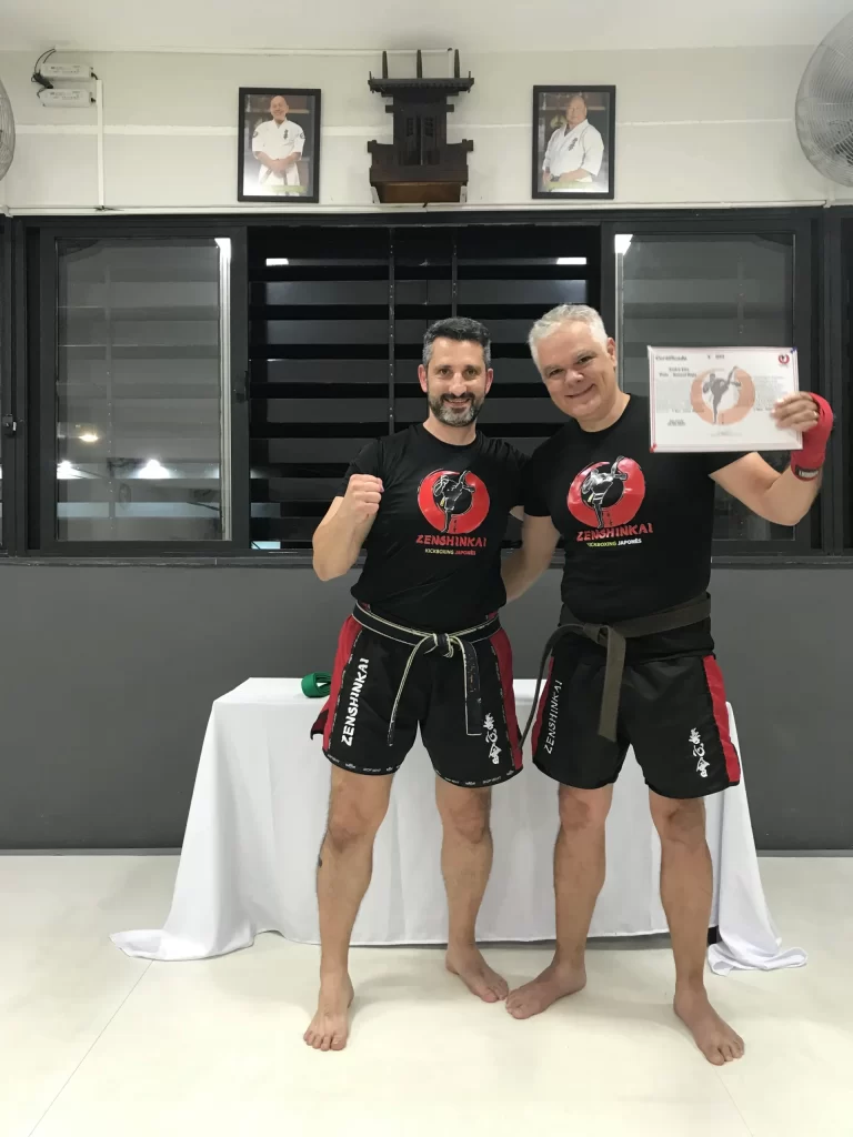 Graduacao de faixas do kickboxing do Sensei Dojo