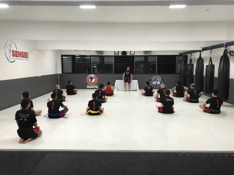 Graduacao de faixas do kickboxing do Sensei Dojo