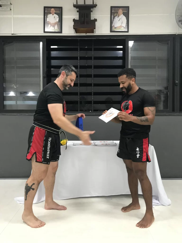 Graduacao de faixas do kickboxing do Sensei Dojo